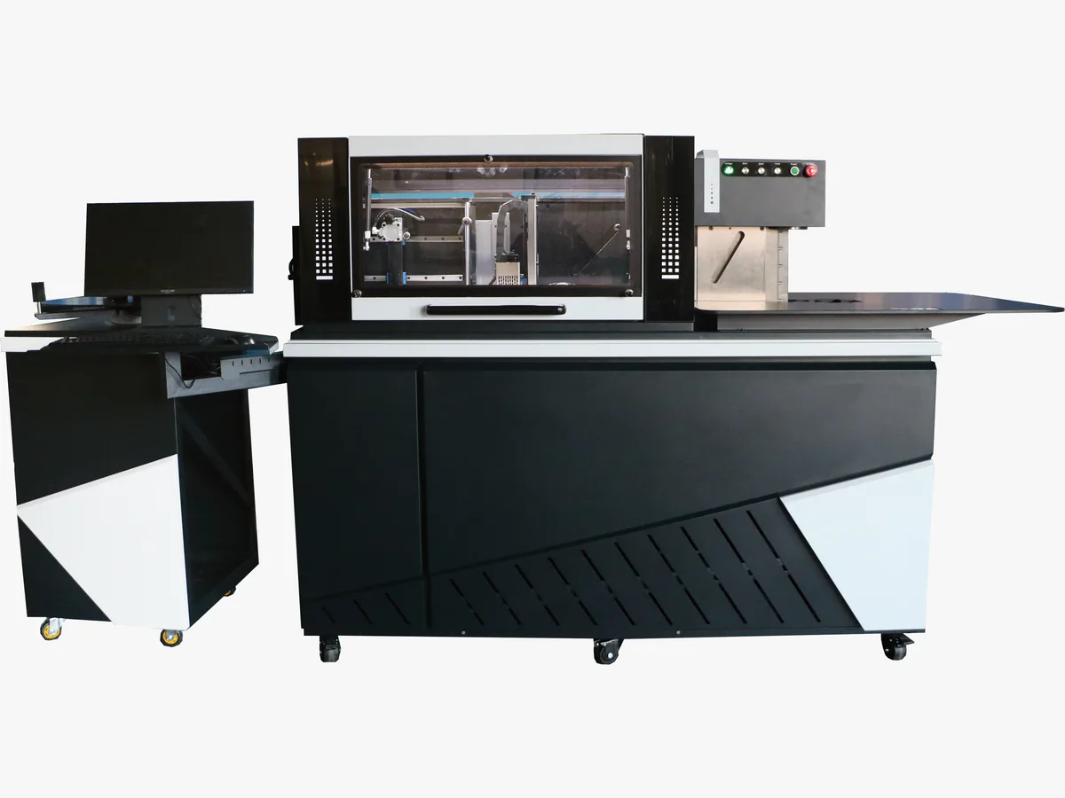 ماكينة SENQ CNC NF220 للشق والطي الآلي